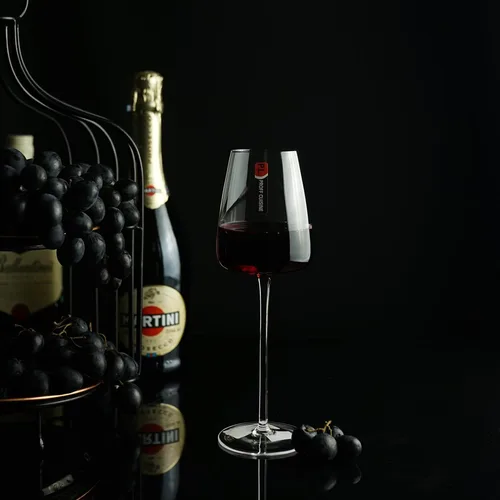 Бокал для вина 335 мл "Vega" d 7,9/5,6 см h24 см P.L. - BarWare [6]