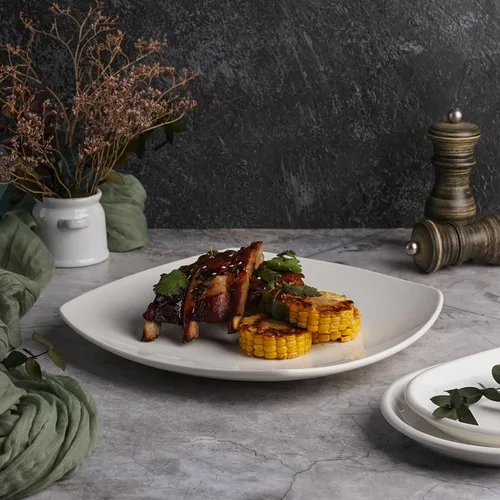 Тарелка 26*26 см h2,5 см квадратная с кругл. краем белая фарфор P.L. Proff Cuisine [6]