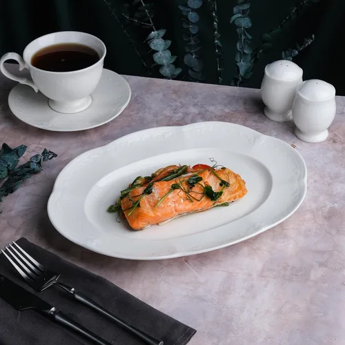 Блюдо овальное 30*22,5 см h2,8 см Aristocrat Noble [1]