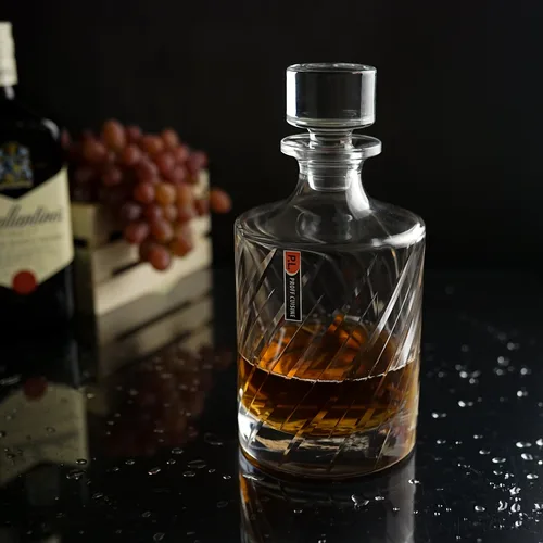 Графин  0,9 л штоф с крышкой Prestige h22,7 см d 11 см стекло P.L. - BarWare [1]