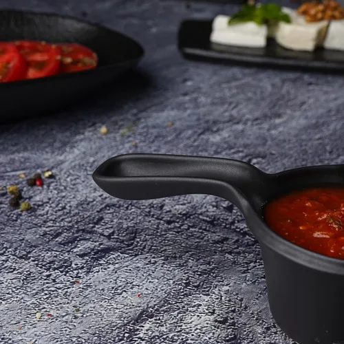 Соусник 100 мл d 7 см h5 см круглый с ручкой фарфор Smooth Black Raw Stellar P.L. Proff Cuisine [6]
