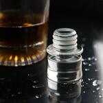 Графин  0,75 л штоф с крышкой Shell h21 см d 10,5 см стекло P.L. - BarWare [1]