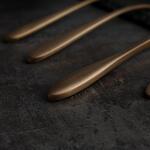 Нож столовый 23,5 см матовый цвет светлая медь PVD Alessi-Copper P.L. [12]