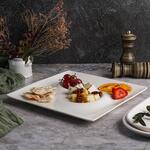 Тарелка 27*27 см h2,3 см квадратная смещенное дно Asymmetry белая фарфор P.L. Proff Cuisine [1]