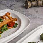 Блюдо овальное 32*21 см h2,5 см с бортом Asymmetry белое фарфор P.L. Proff Cuisine [3]