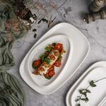 Блюдо овальное 32*21 см h2,5 см с бортом Asymmetry белое фарфор P.L. Proff Cuisine [3]