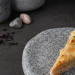 Блюдо круглое d 20,7 см h2,7 см Stone Untouched Taiga P.L. Proff Cuisine [1]