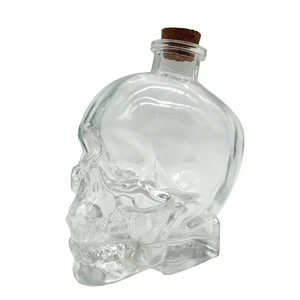 Графин  0,7 л с крышкой "Череп" стекло Skull d 13,2 см h16 см B'Guys P.L.- Barbossa
