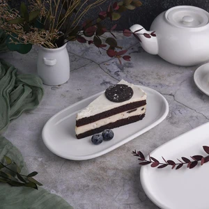 Блюдо овальное 22,5*12,3 см h2,1 см для подачи белое фарфор NEW P.L. Proff Cuisine [10]